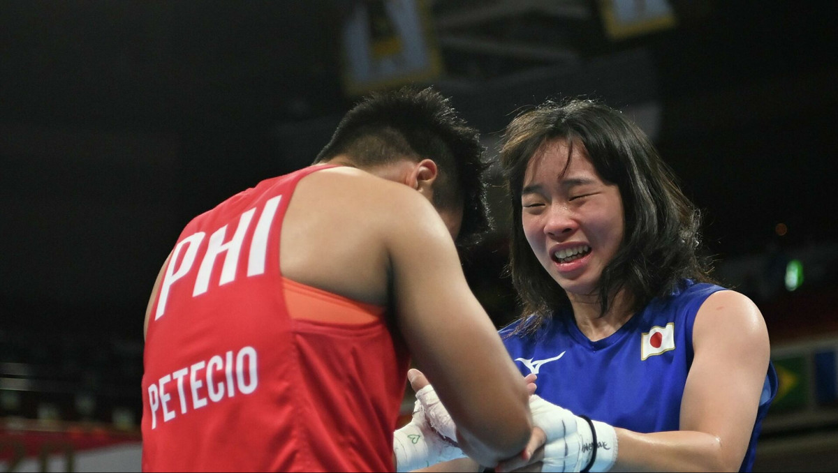 Токио Олимпиадасында бокстан бірінші чемпион анықталды